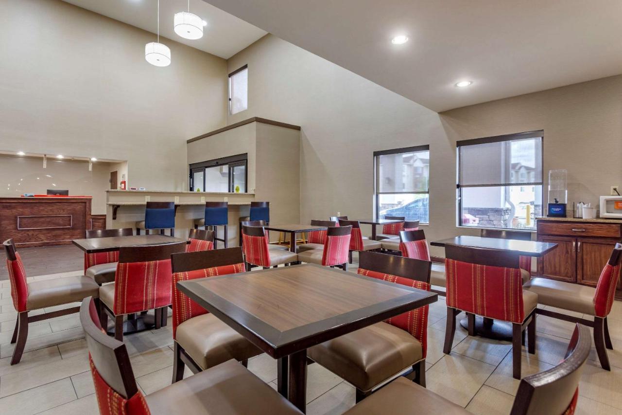 Comfort Suites Memphis Dış mekan fotoğraf