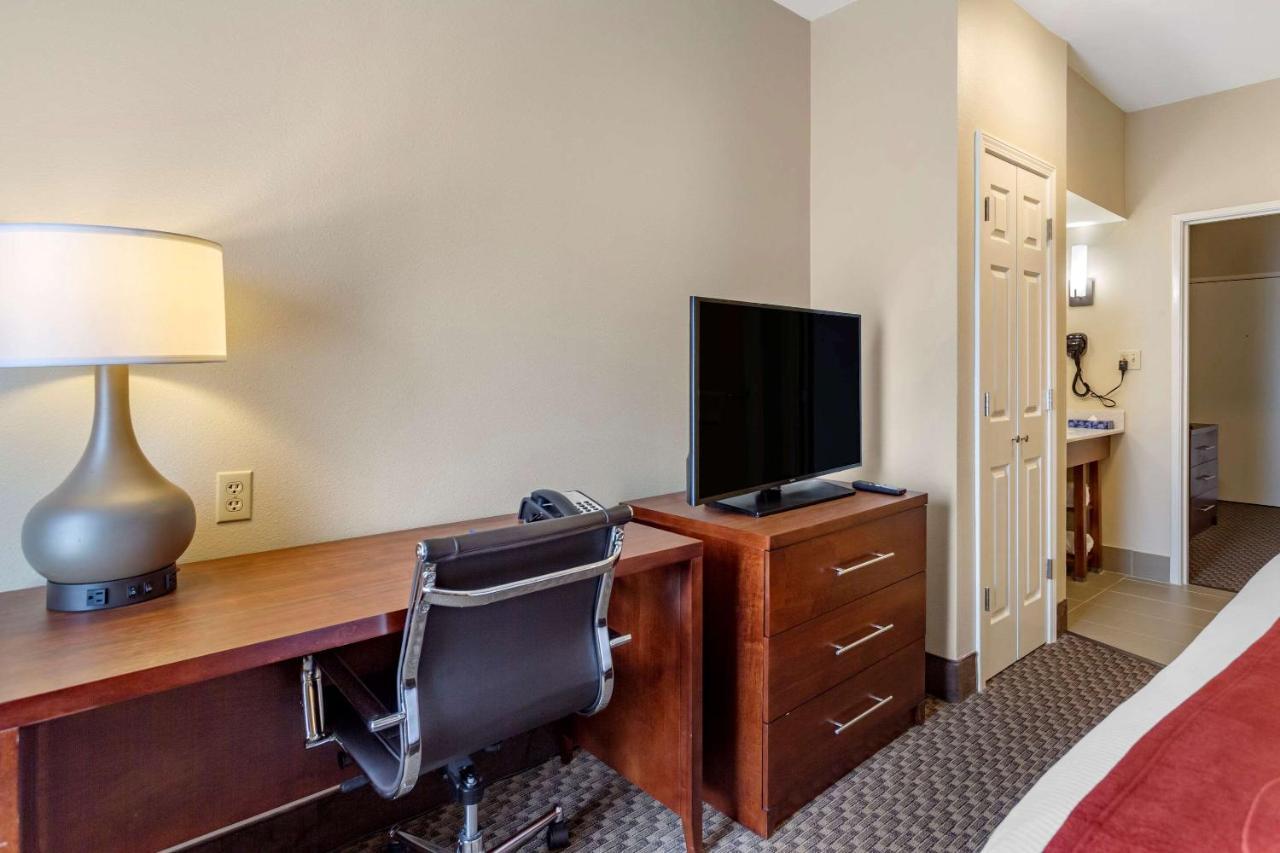 Comfort Suites Memphis Dış mekan fotoğraf